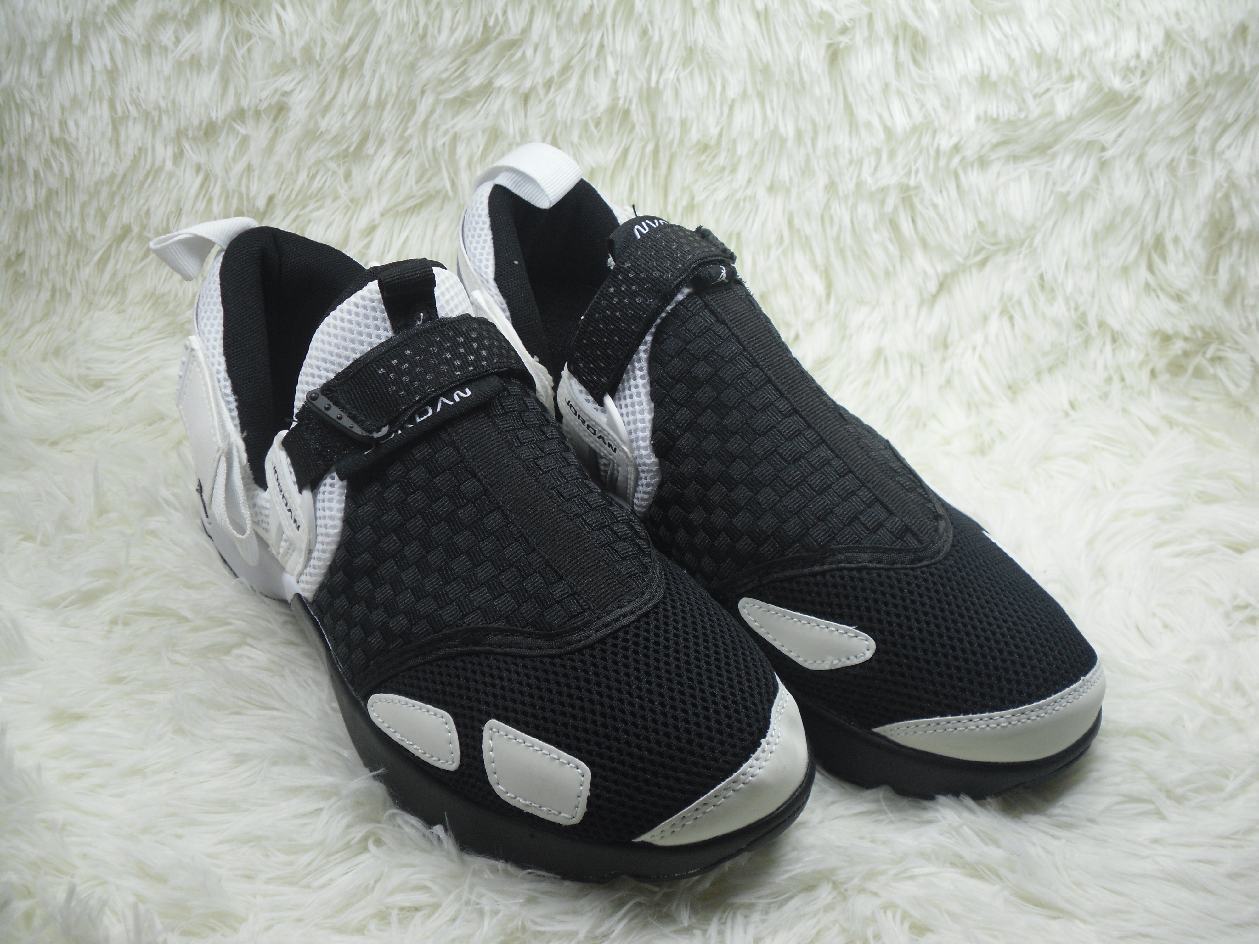 Jordan Trainer 3 Black White Running Shoes